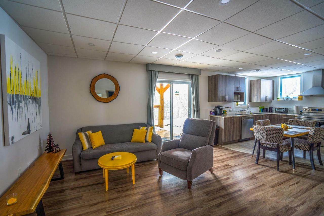 Le Bellevue Modern Lodge Wakefield Buitenkant foto